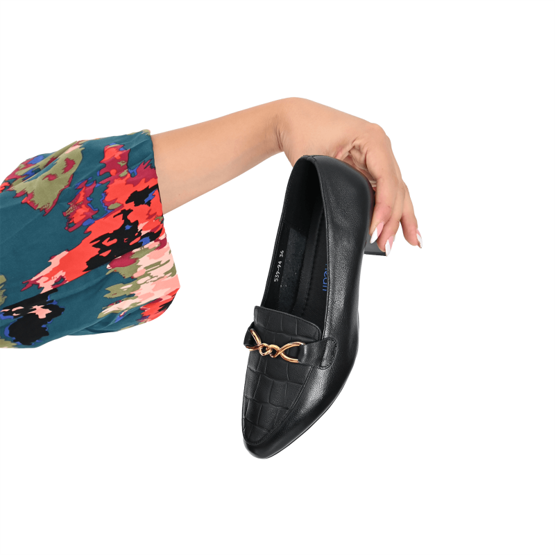 נעלי מוקסין בצבע שחור אלגנט פלוריאנופוליס